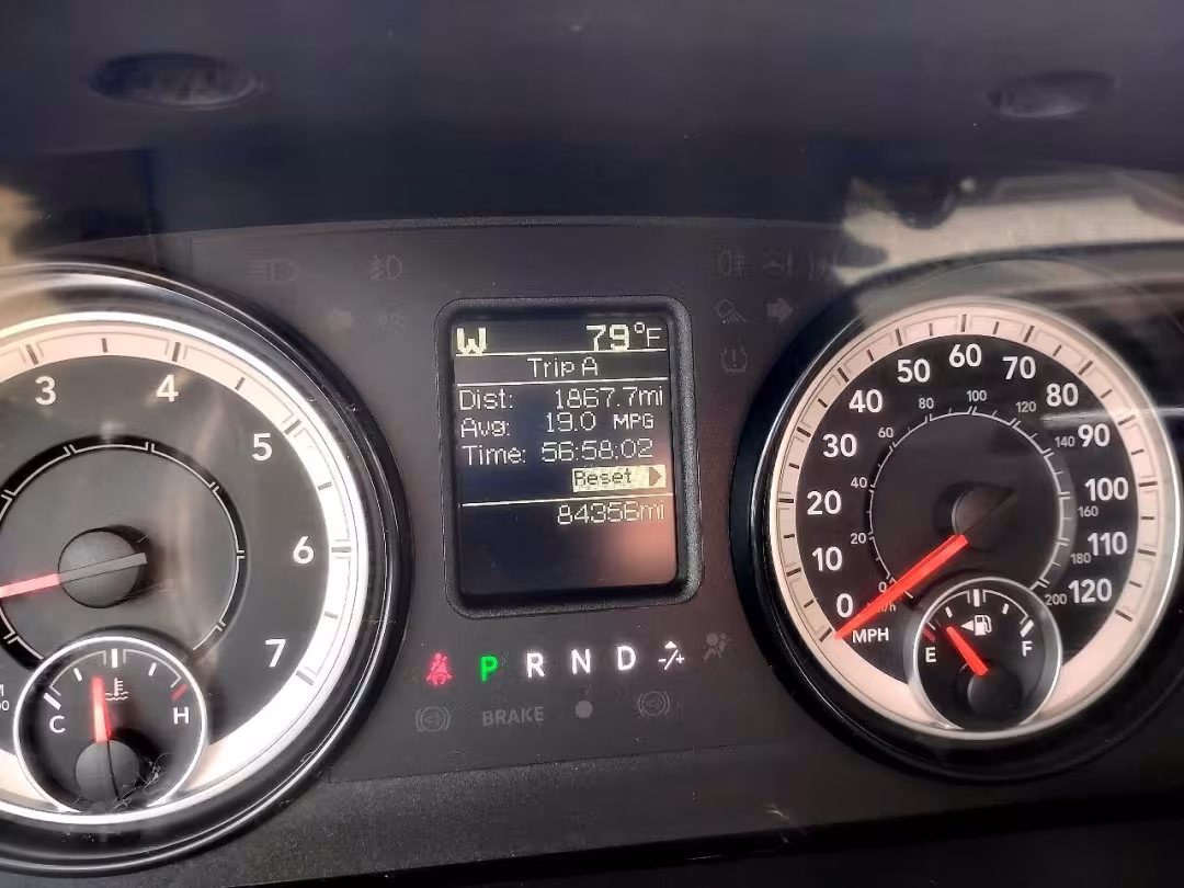2016 Ram 1500 - 3C6RR6KT9GG366530 - Image #9